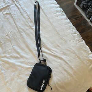 Lulu lemon crossbody